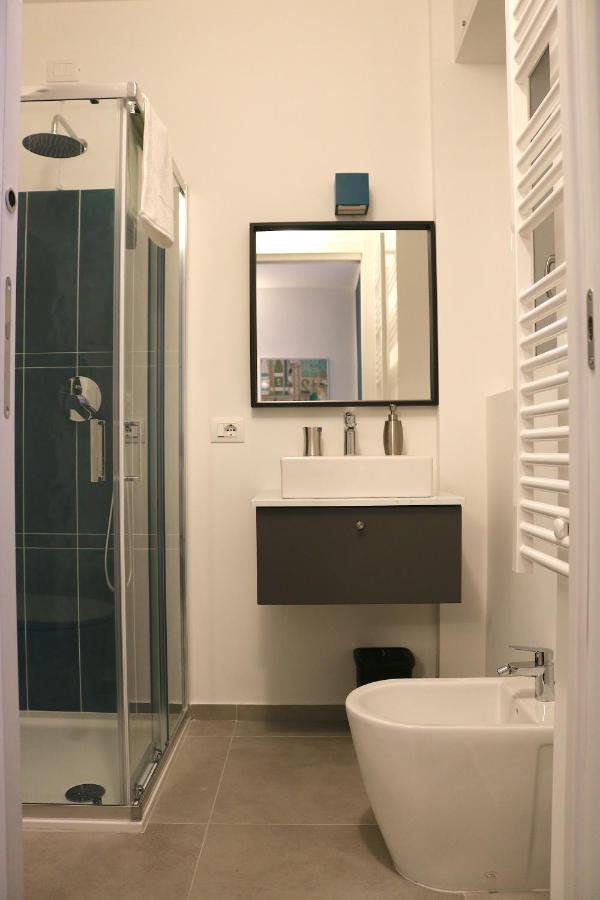 Station - 2 * Milano